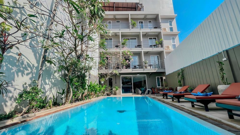 G&Z Urban Hotel 34/50