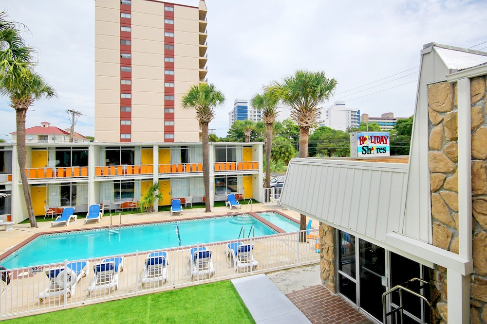 Holiday Shores 4/50