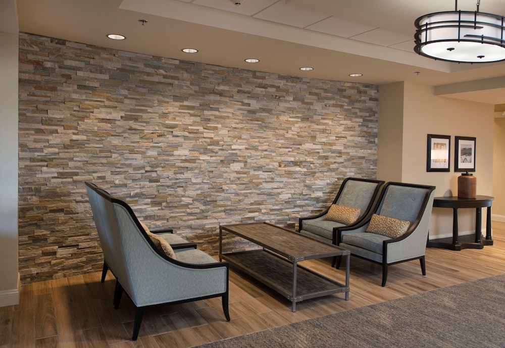 Hampton Inn & Suites Braselton 33/57