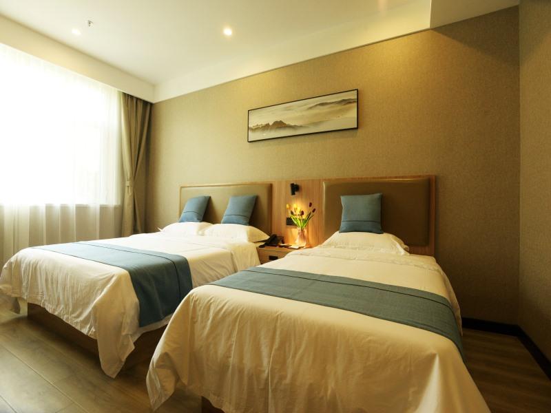 Green Tree Inn Shandong Jinan City Shungeng Intl. Convention and Exhibition Center Express Hotel 6/13