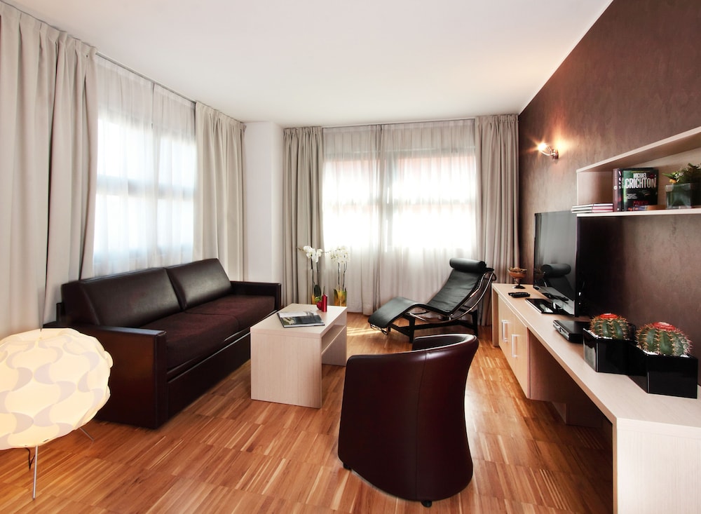 Euro Hotel Residence 26/42