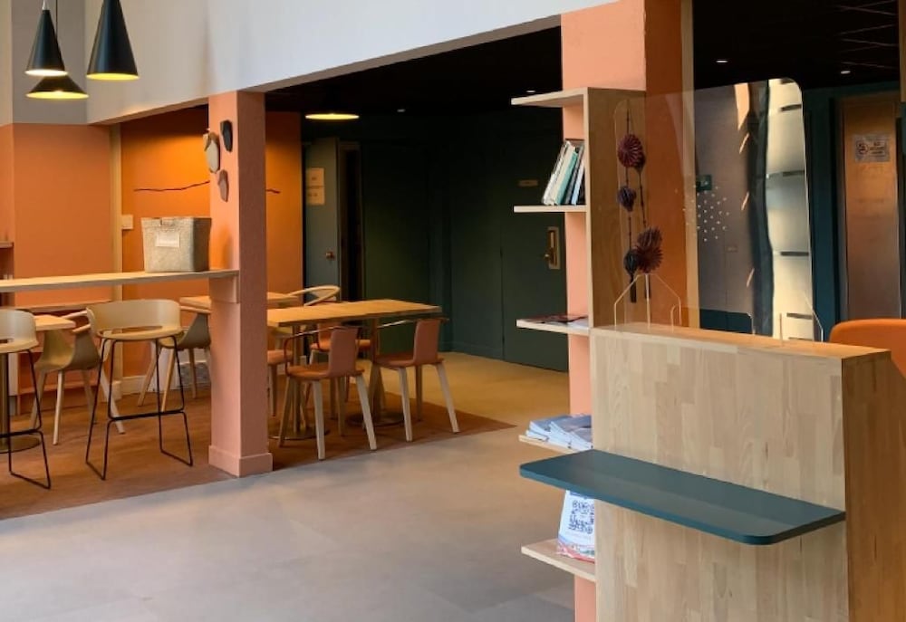 City Residence Aix En Provence 38/49