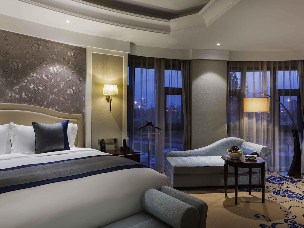 Pullman Tangshan Hotel 11/49