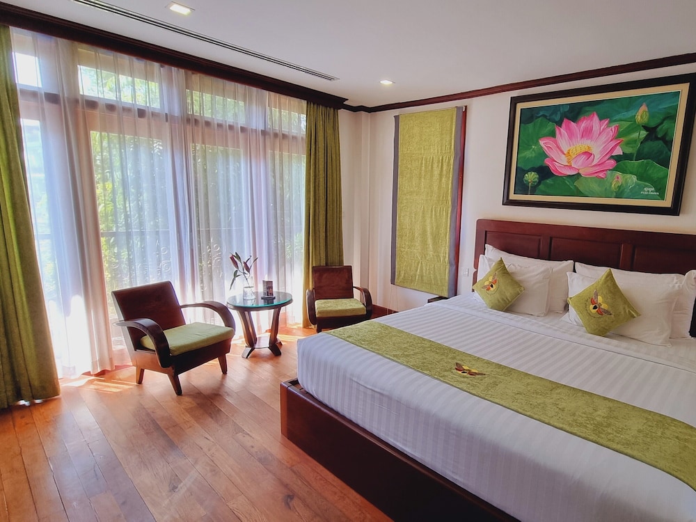 Maison Saiko Angkor Boutique 10/50
