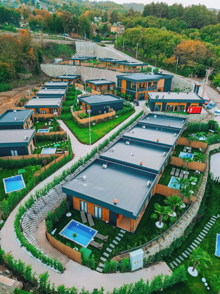 The Green Park Hotels & Resort Sapanca 1/46