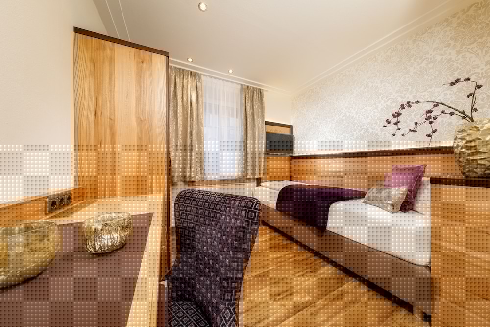 Hotel Schlosskrone 17/32