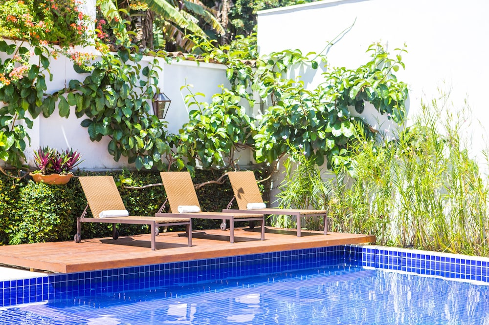 Villa Magnolia Pousada 52/65