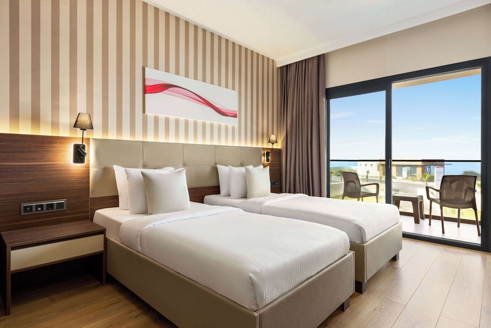 Ramada by Wyndham Cesme 31/67