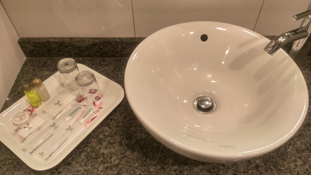 Ssl Traders Hotel 10/24