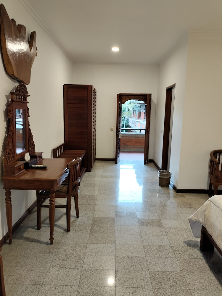 Hotel Kumala Bali (Grand Kumala) 40/62