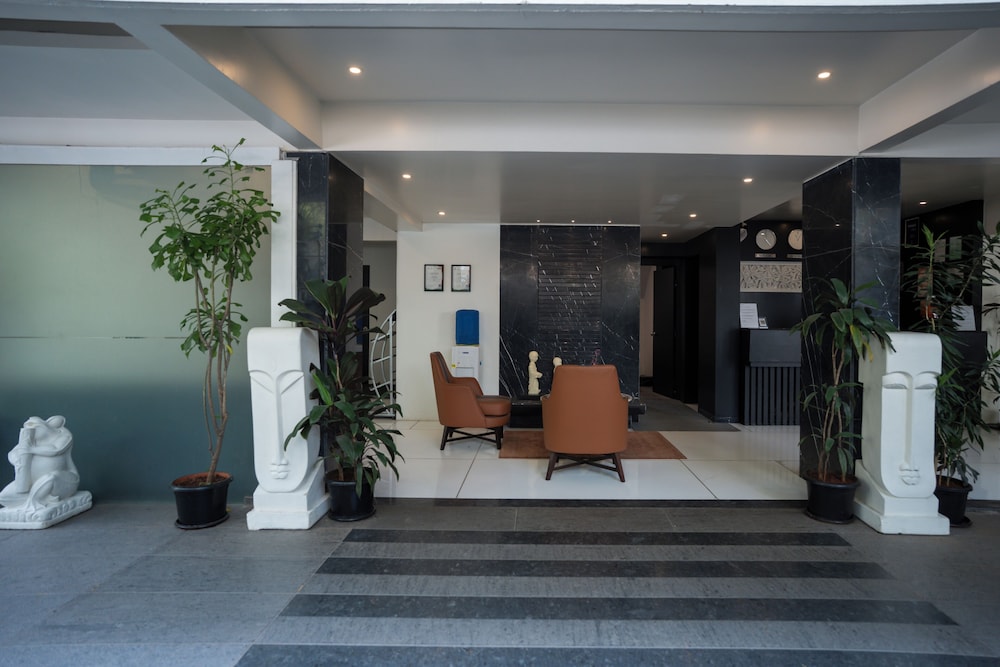 AR Suites Fontana Bay 5/39