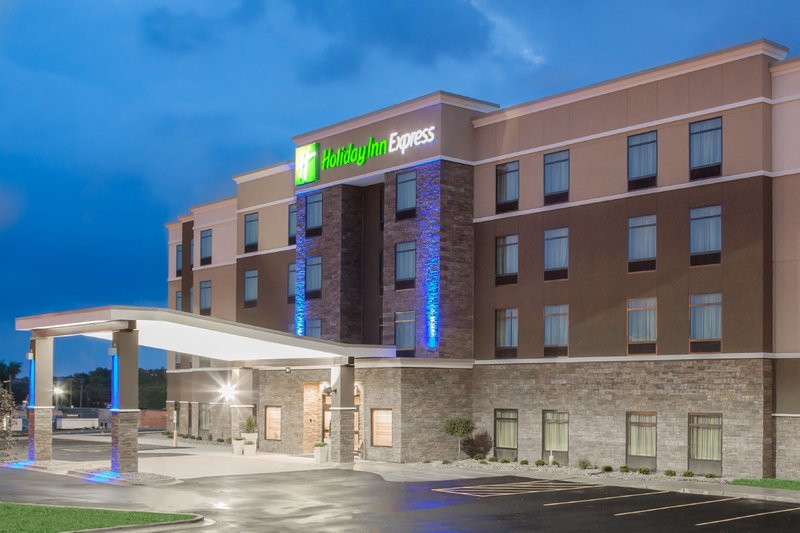 Holiday Inn Express Moline - Quad Cities Area 70/73
