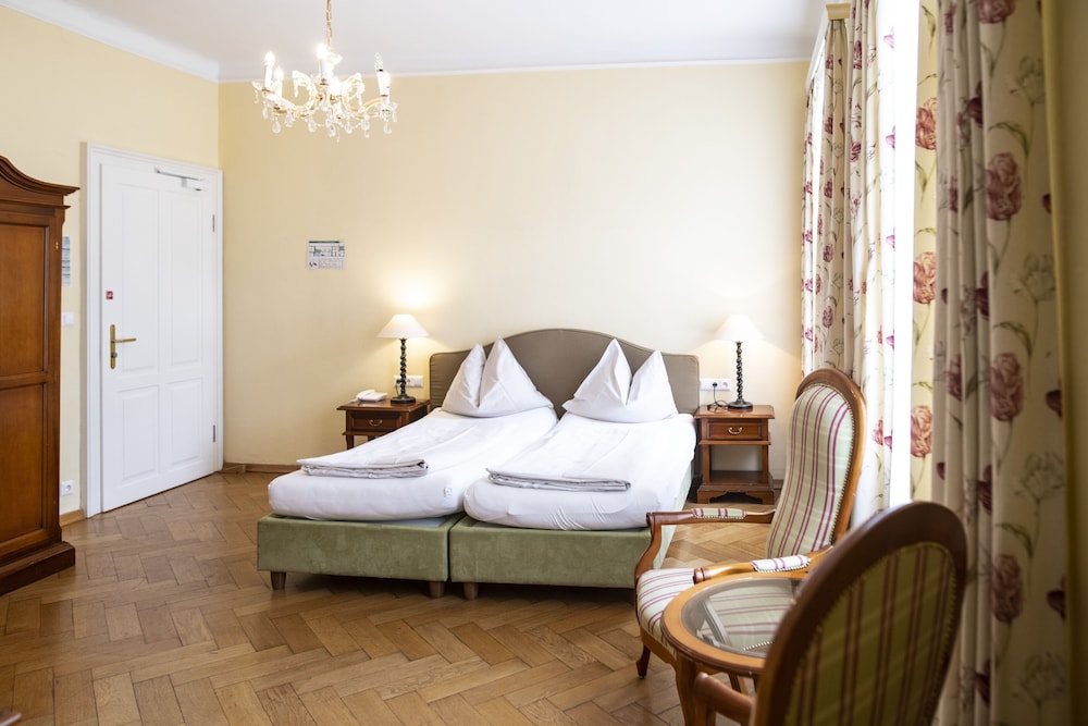 Hotel Palais26 10/37