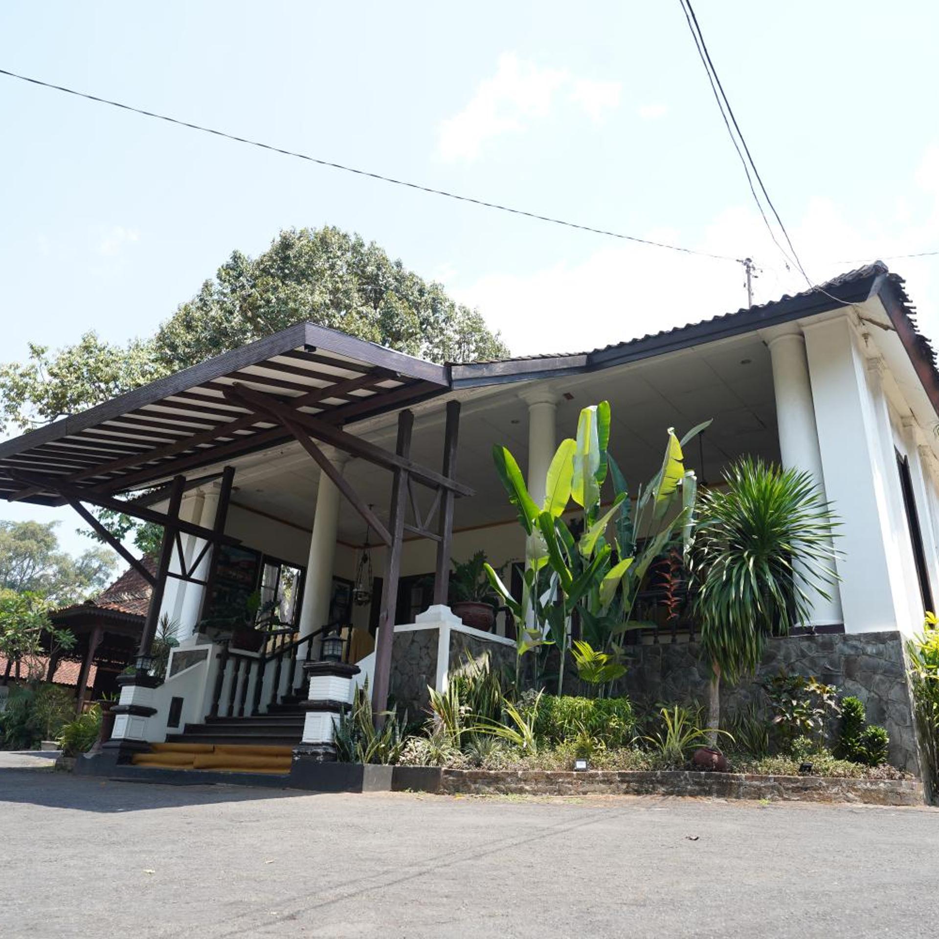 Horison Resort Tlogo Semarang 2/36