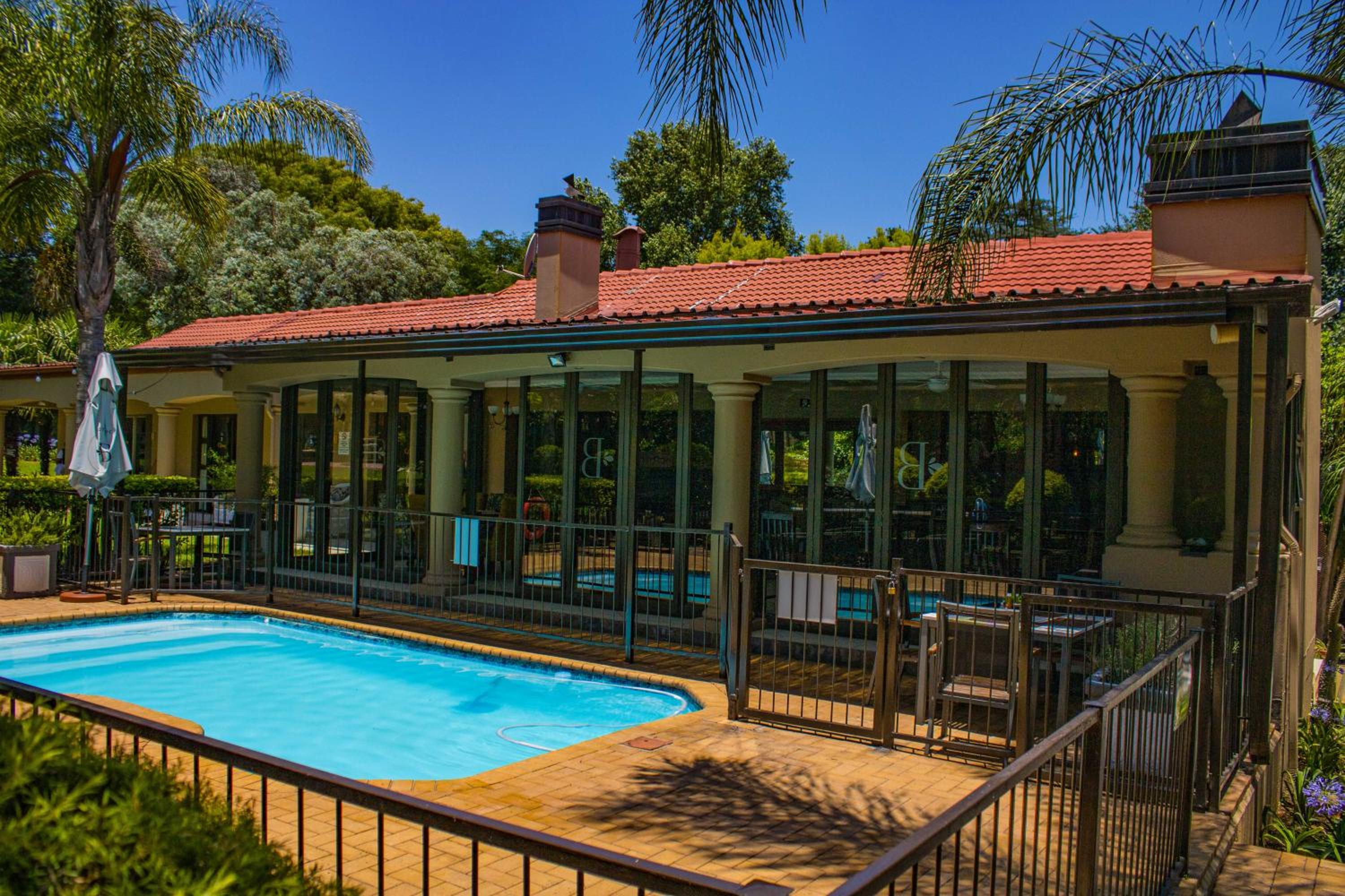 Hutten Heights Lodge 2/23
