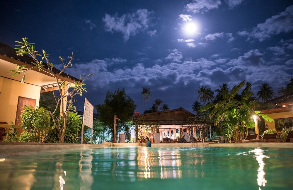 Beck's Resort 3/64