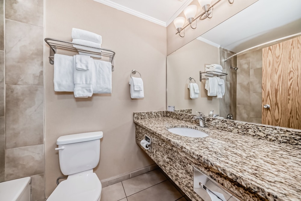 BEST WESTERN INVERMERE INN 25/27