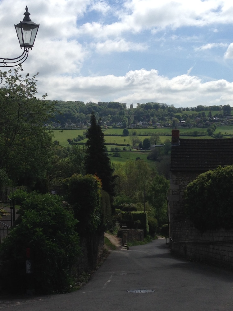 Tibbiwell Lodge - B&B 15/16