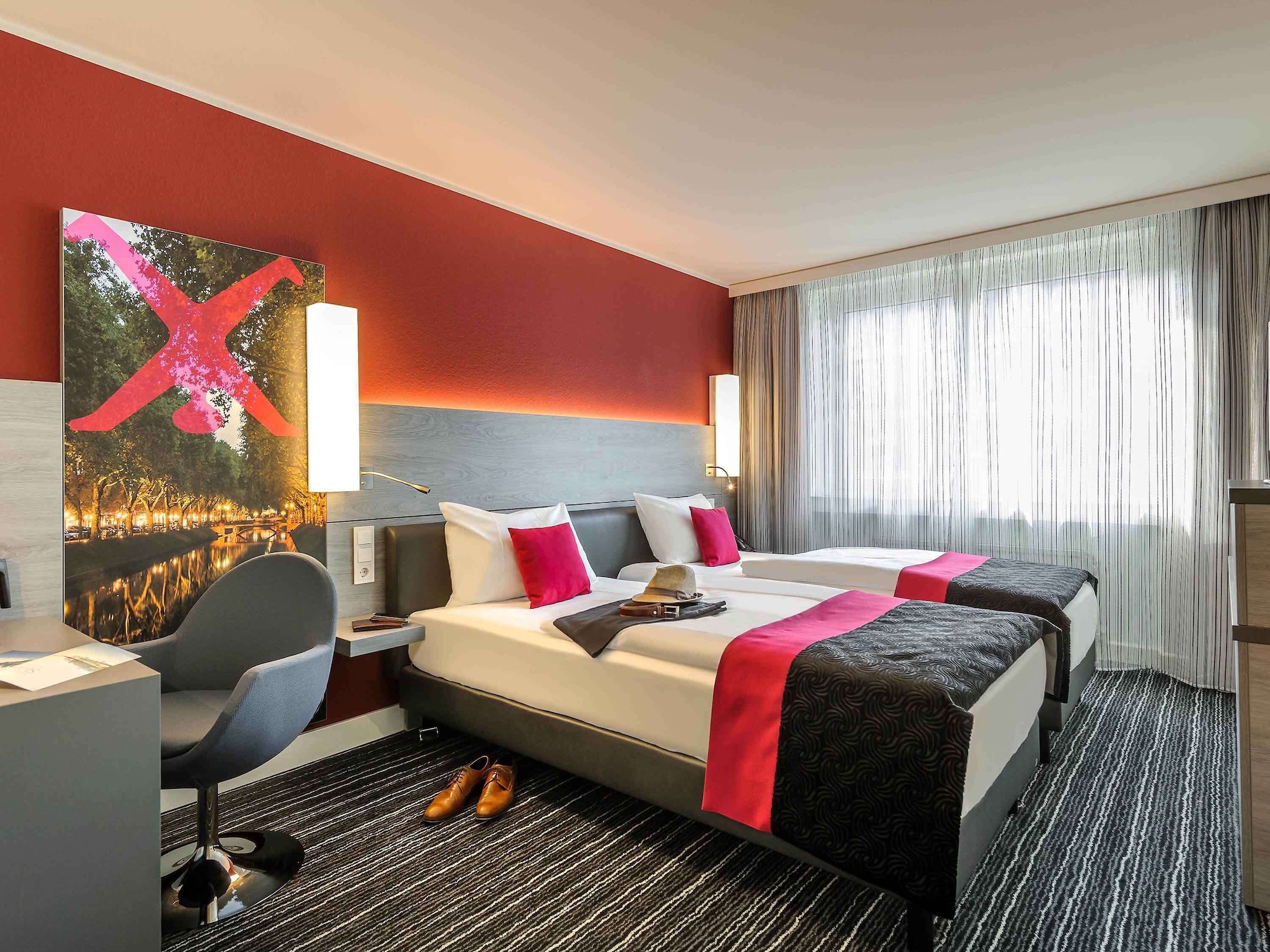 STANDARD, TWIN BEDS