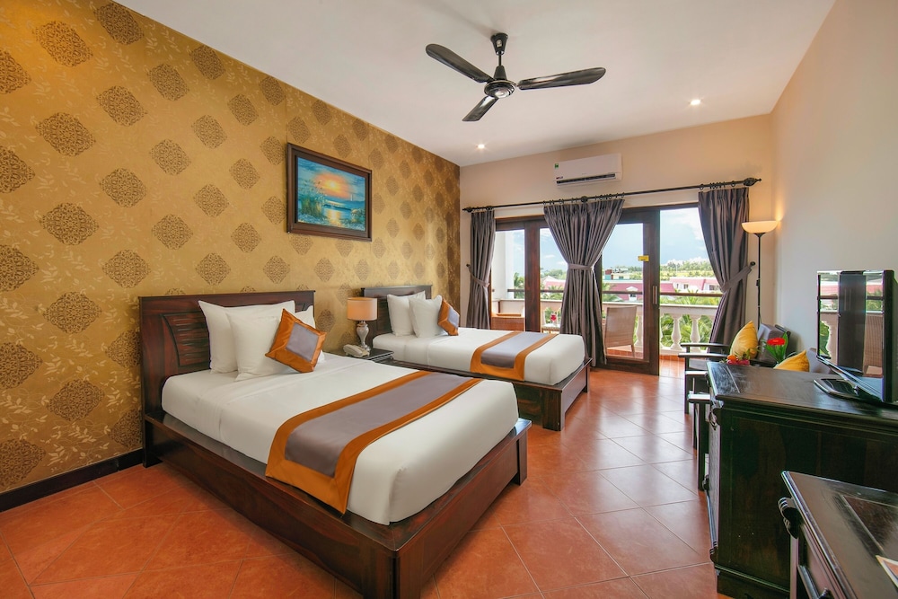 DELUXE, TWIN BEDS, OCEAN VIEW