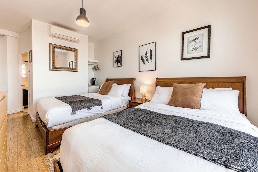 Hotel Manoir des Remparts 30/72