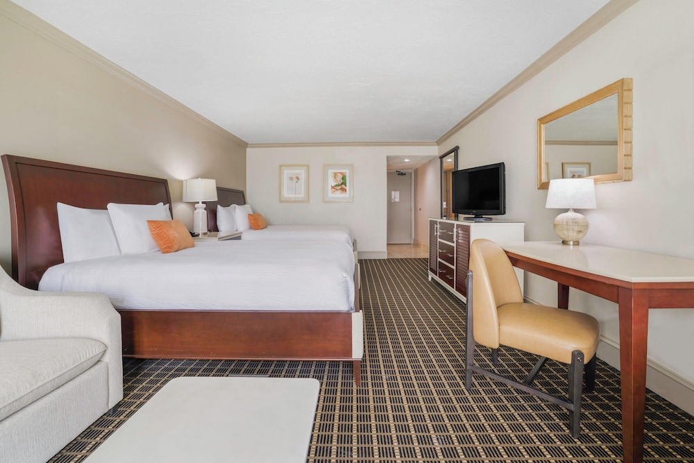 Resort, Premier, 2 Queen Beds