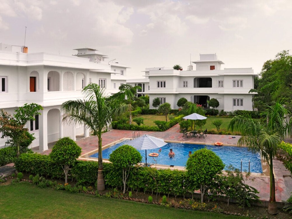 Udai Vilas Palace Bharatpur 16/18