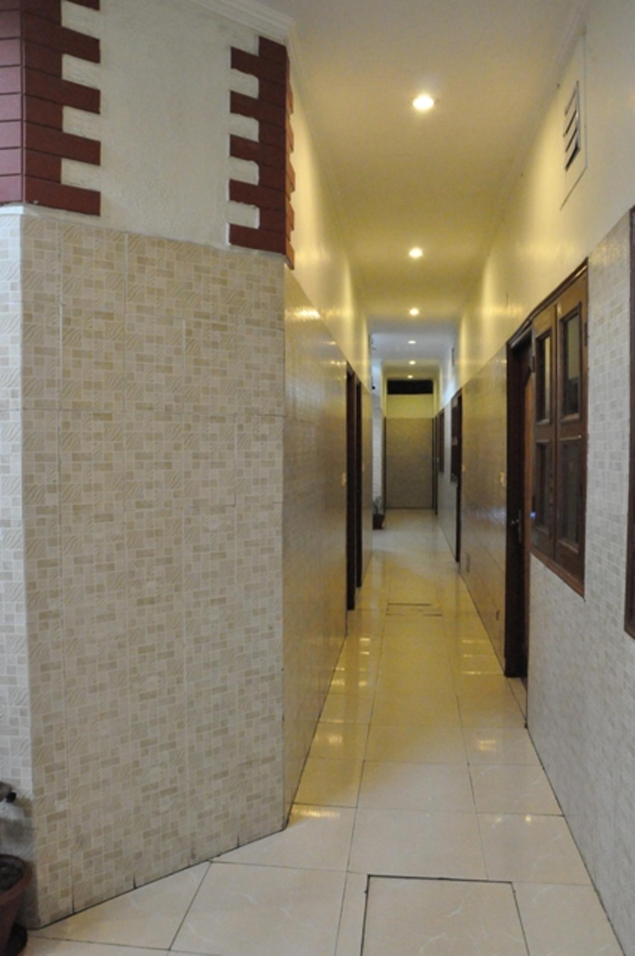 HOTEL CITY PLAZA 7 13/17