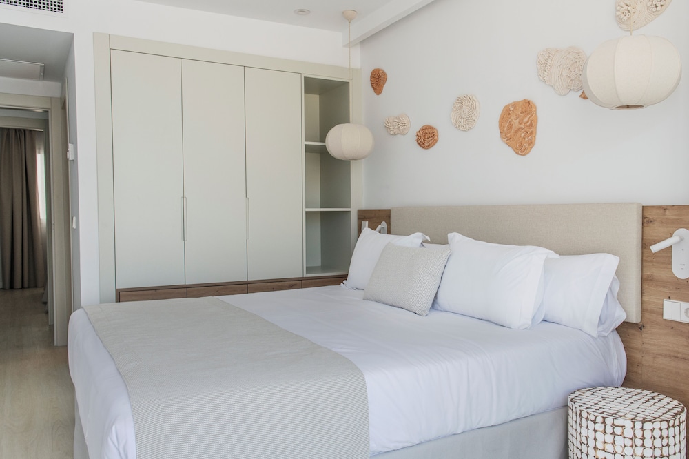 Suites Roc Portonova 26/67
