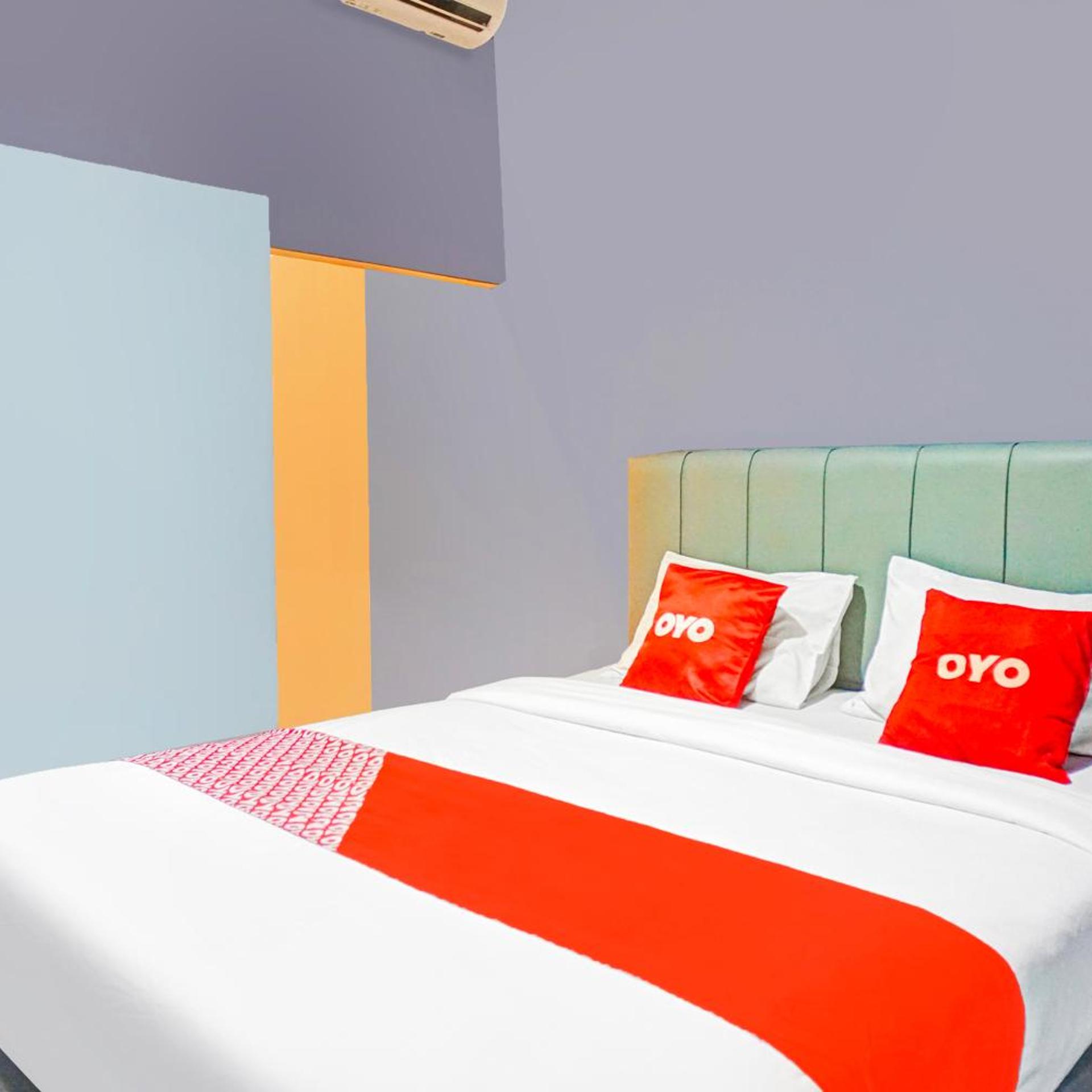 Room at Hotel O Mandala Near Universitas Negeri Medan ( UNIMED ), MEDAN