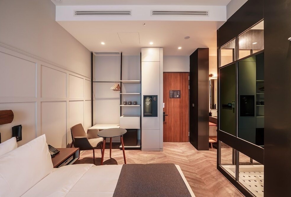 Junibino Hotel Hongdae 21/33