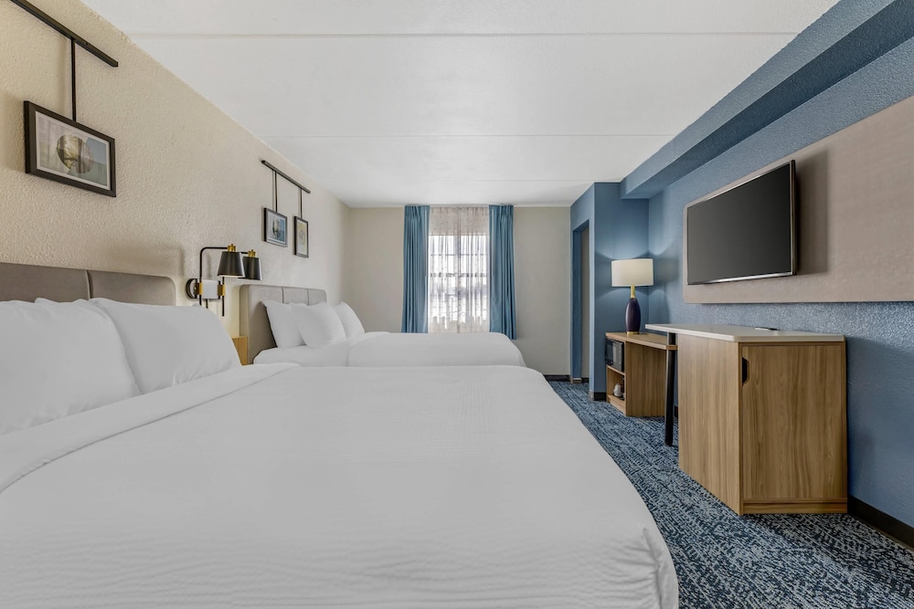 Efficiency, Suite, 2 Queen Beds