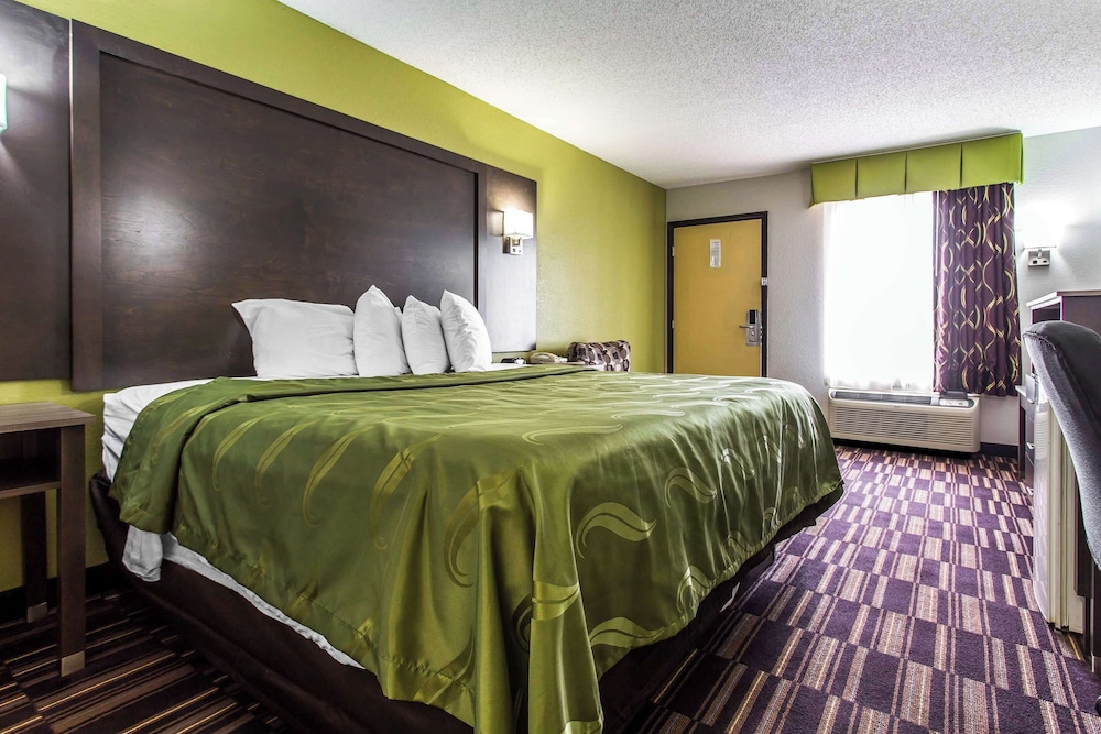 Standard, King Bed