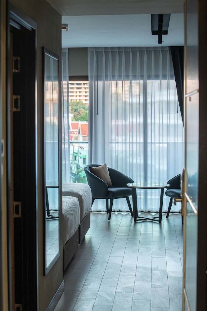 Lewit Hotel Pattaya, a member of Radisson Individuals 16/50