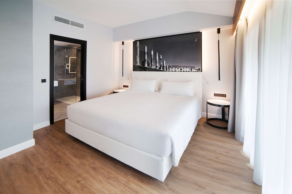 1 Bedroom, Suite