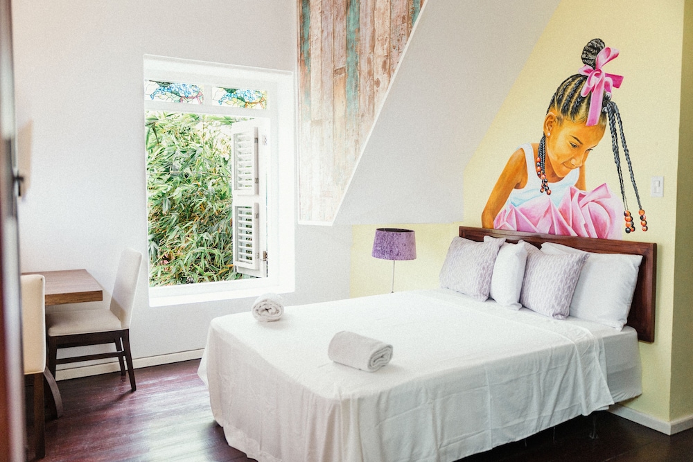 Bario Hotel 15/50