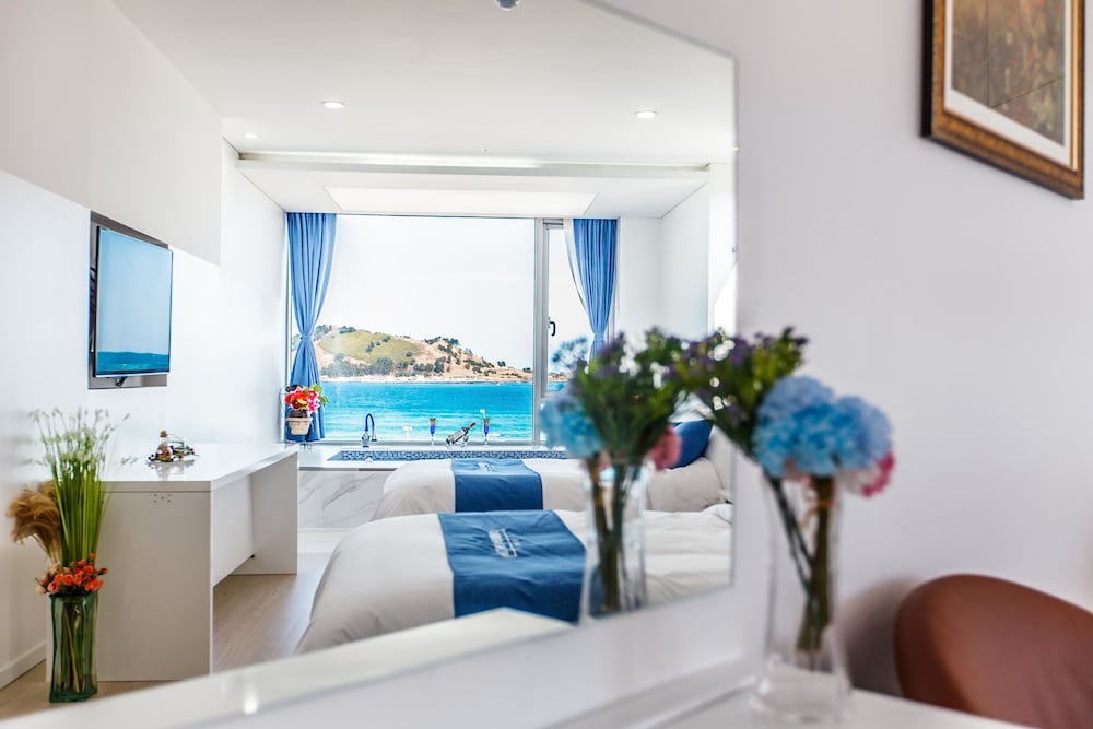 Bluespring Boutique Hotel 29/50