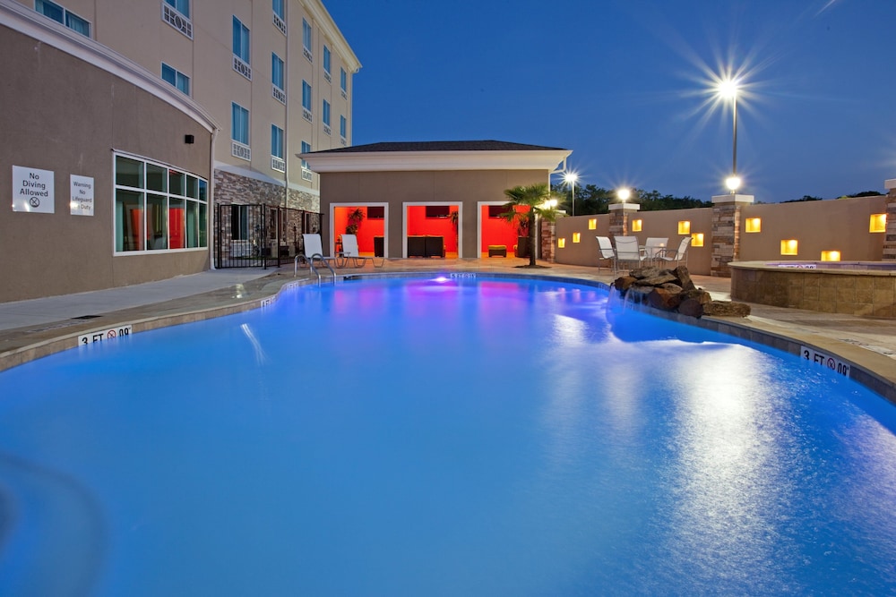 Holiday Inn Express & Suites Houston Space Ctr - Clear Lake 3/50