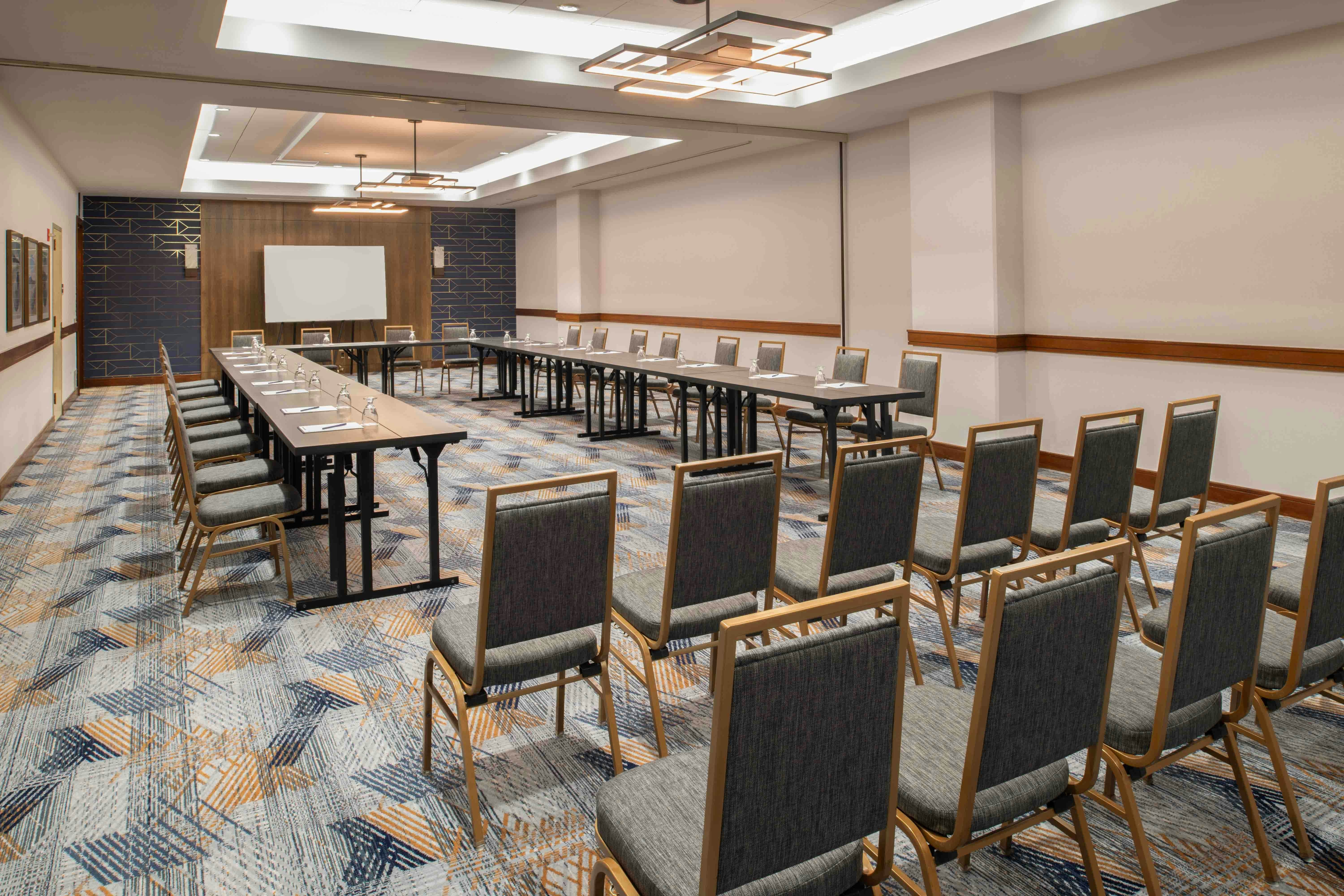 Doubletree By Hilton San Francisco Airport 75/85