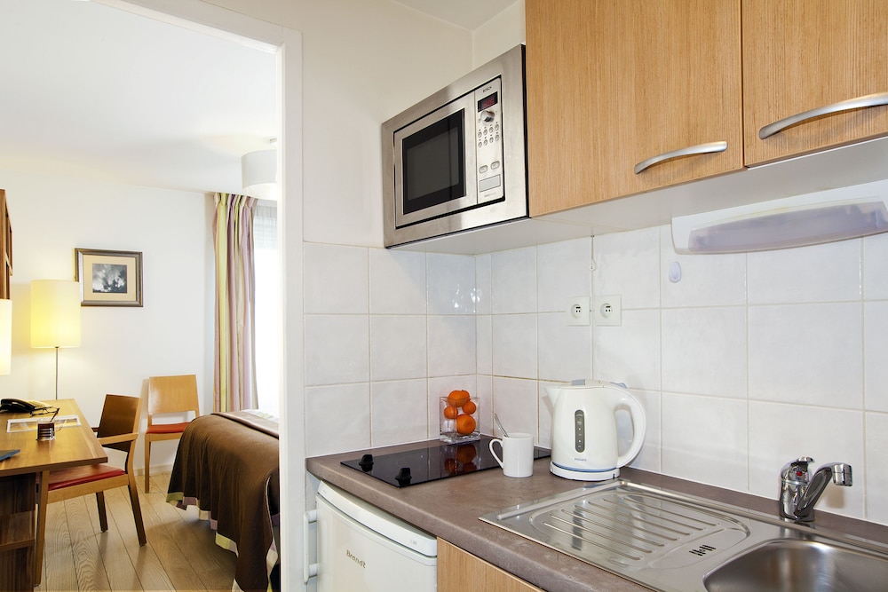 Residhome Bures La Guyonnerie 36/67