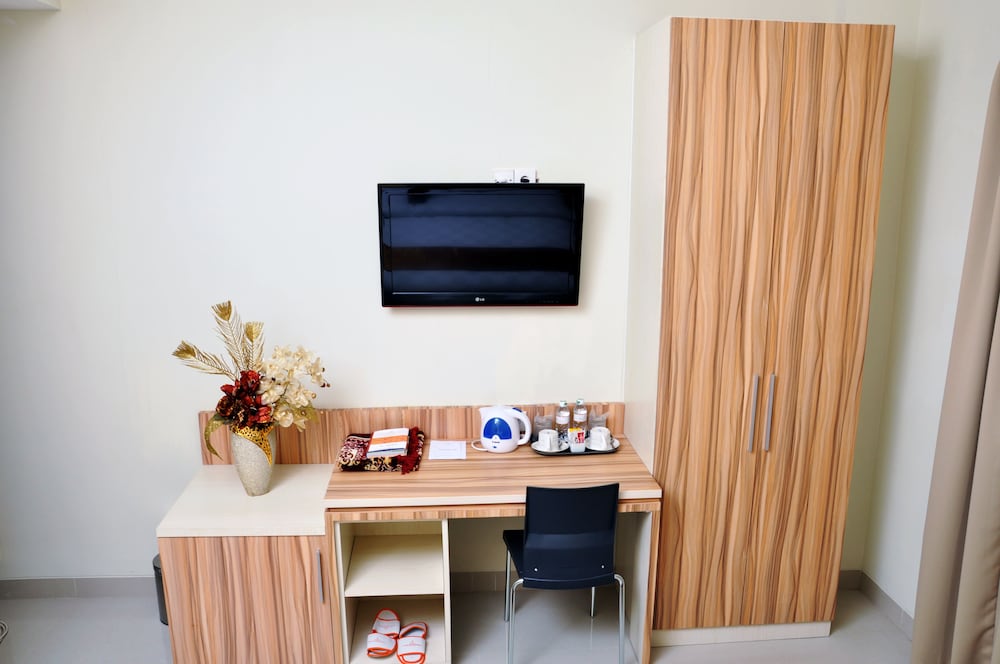 Airy Syariah Padang Barat Hang Tuah 211 8/36