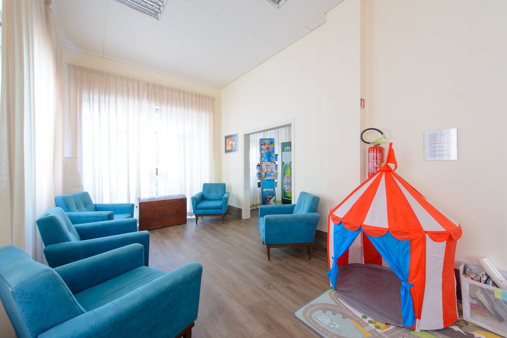 Hotel Sirena 15/30
