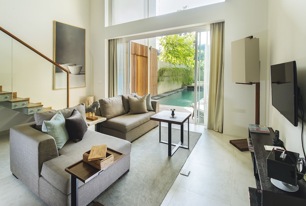 Hu U Villas Seminyak Bali 31/50