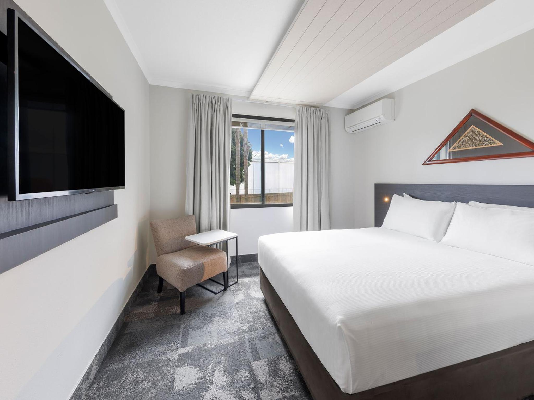 Express, Double Bed