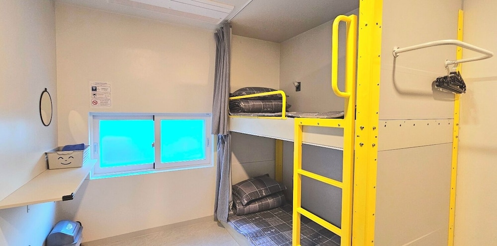 Dream Guest House 20/65