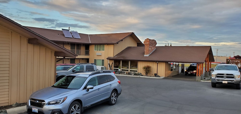 Olympic View Inn 40/49
