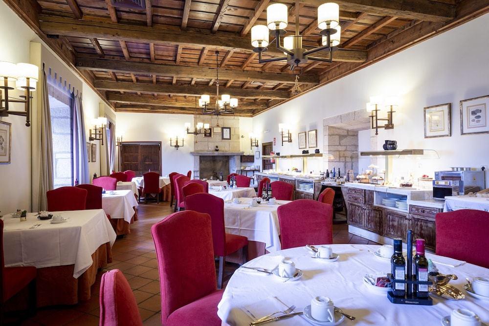 Parador de Monforte de Lemos 28/50