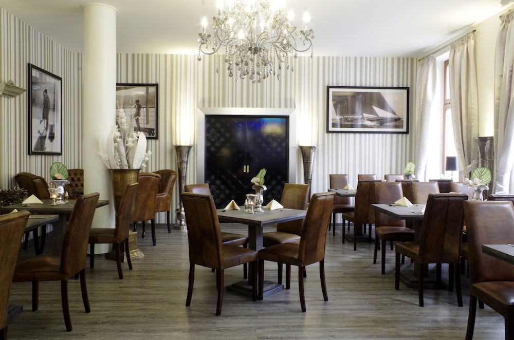 Hotel Merseburger Hof 28/40