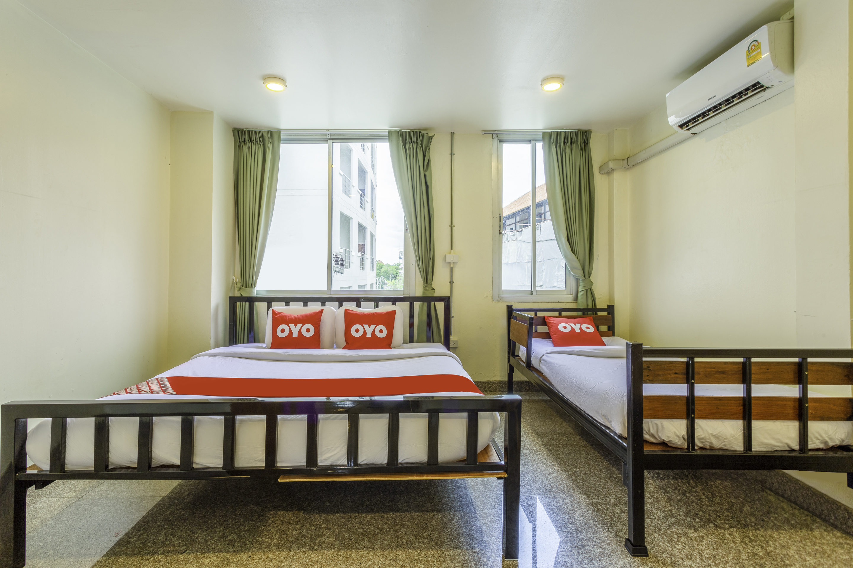 غرفة ثلاثية، OYO 928 Leaf Hostel 3/5