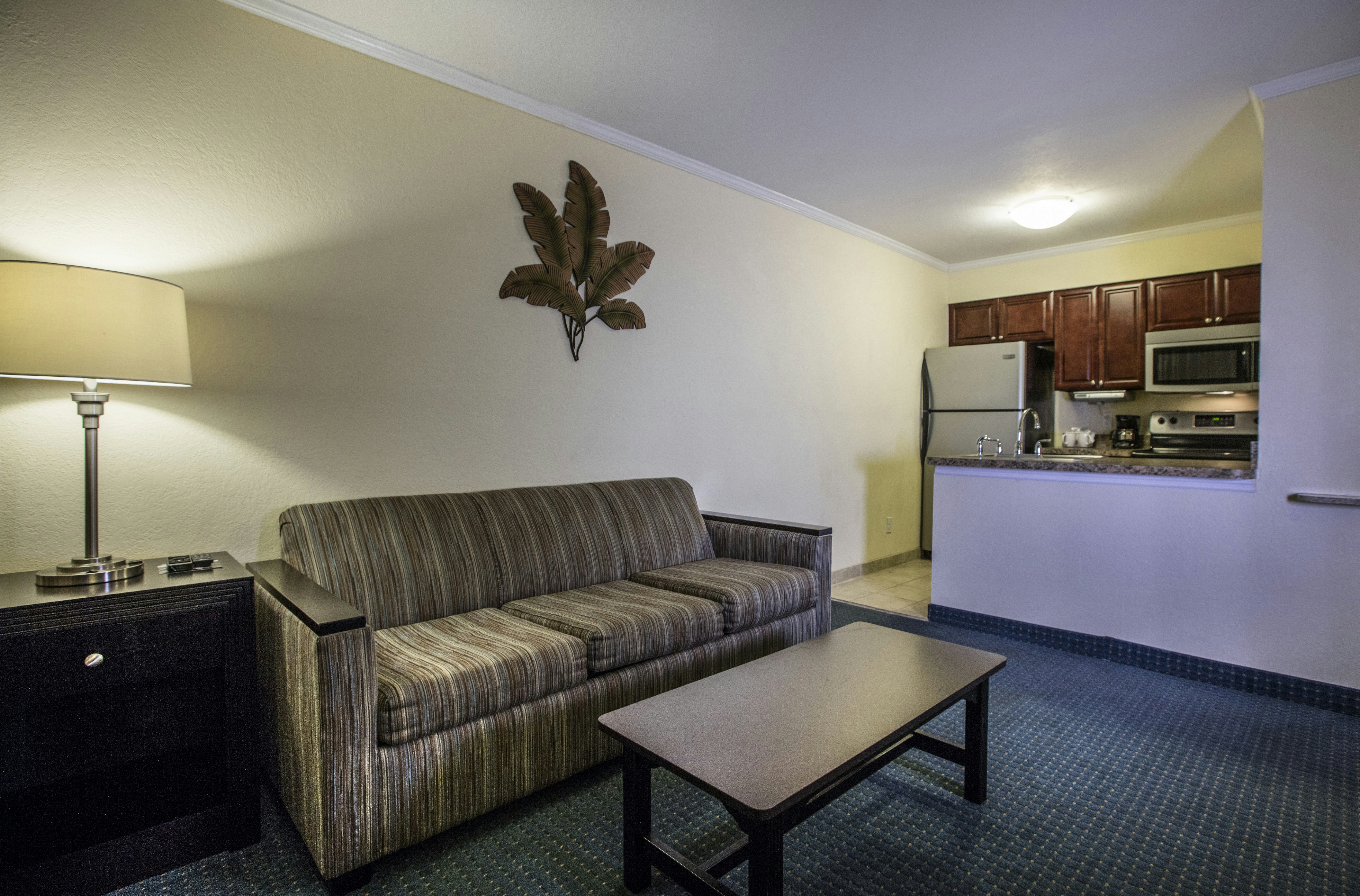 Sailport Waterfront Suites Hotel 7/22